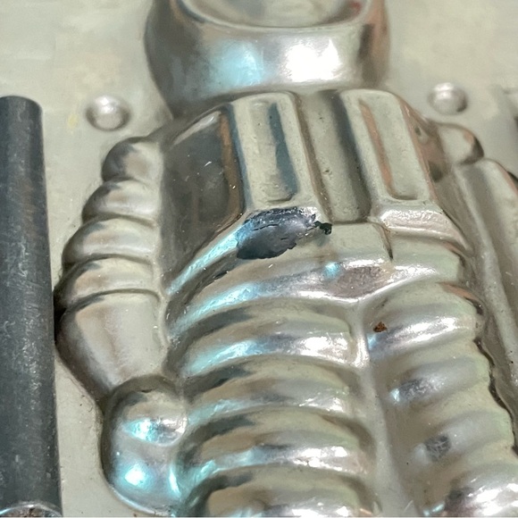 Vintage Astronaut & Spaceship Rocket Ship Chocolate Candy Making Mold Space - Picture 4 of 13